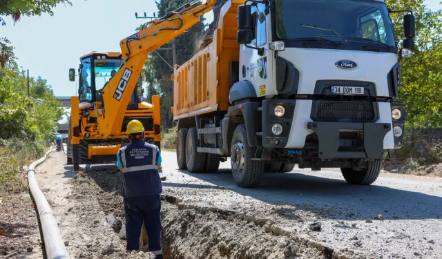 Sakarya Büyükşehir 4 mahallenin içme suyunu sondajla yerin altından çıkardı