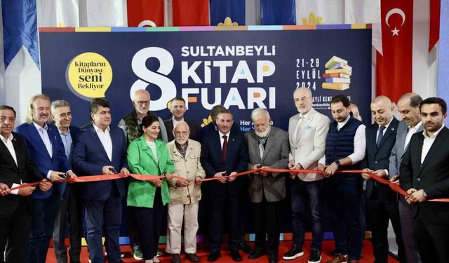 8. Sultanbeyli Kitap Fuarı başladı