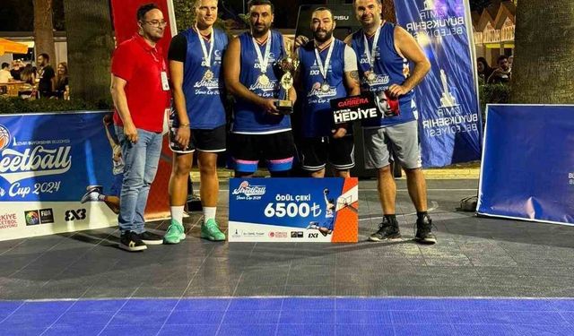 93. İzmir Enternasyonal Fuarı’nda 3x3 Streetball tamamlandı