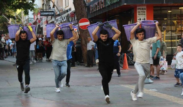 Alaşehir’de Üzüm Festivali renkli görüntülere sahne oldu