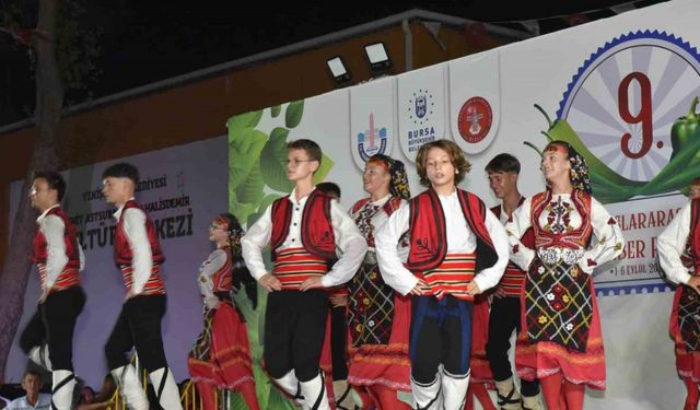 Altın Biber Festivali’nde folklör şöleni