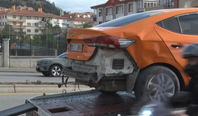 Ankara’da zincirleme trafik kazası: 2 yaralı