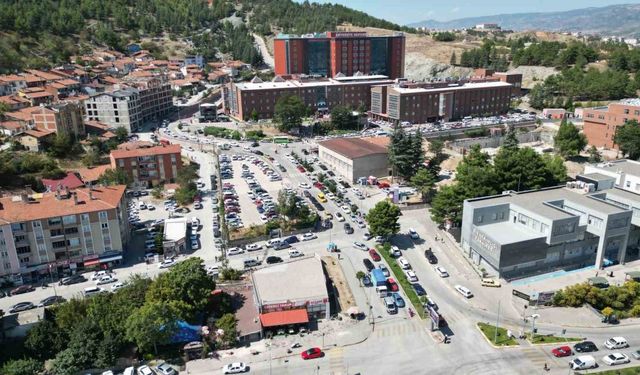 Başkan Yazıcıoğlu, trafik devrimi için kolları sıvadı