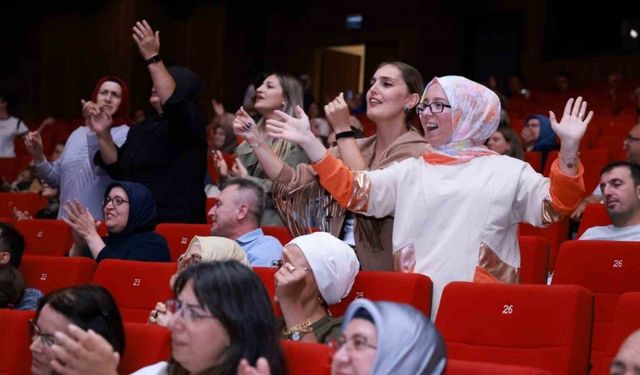 Bozkırın tezenesi Neşet Ertaş türkülerle anıldı