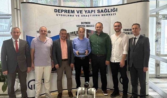 Deprem sonrası hasar tespitini robotik köpek ve yapay zekâ kullanarak yapacaklar