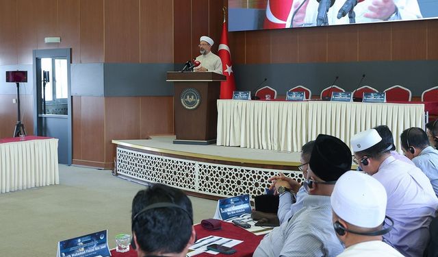 Diyanet İşleri Başkanı Erbaş: “Müslümanlar aralarındaki dostluğu, dayanışmayı, muhabbeti ve iş birliğini güçlendirmelidir”