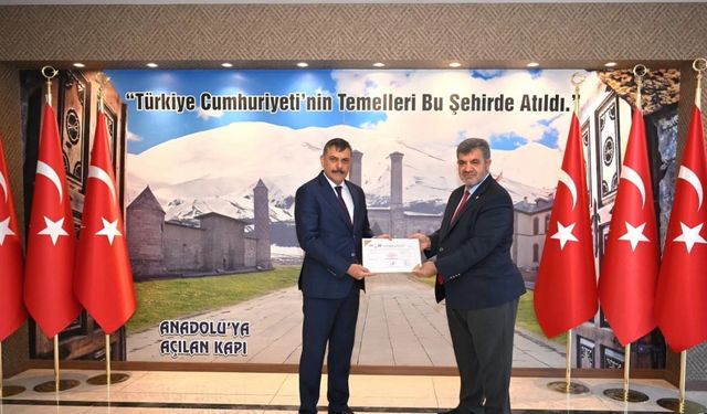 Erzurum Valiliği TS-EN-ISO 9001 kalite yönetim sistem belgesi sahibi oldu