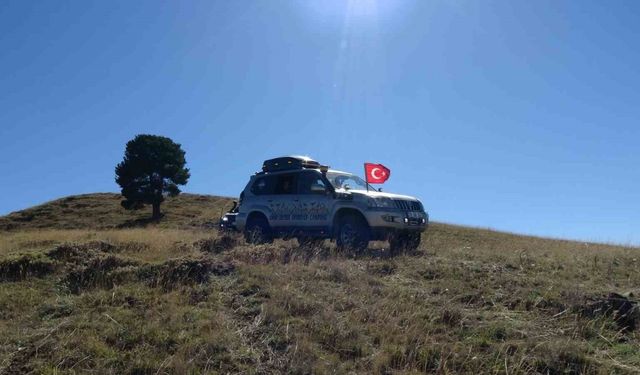 Erzurum’da off-roadçular "Yaza veda, kışa merhaba" dedi