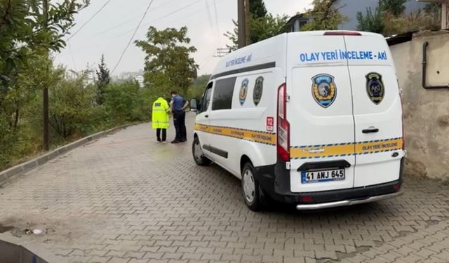 Evinin önünde silahlı saldırıya uğradı: 1 yaralı