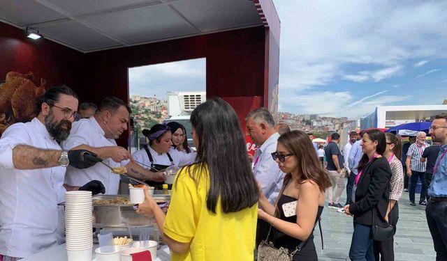 Gedik Piliç, “Yerel Zincirler Buluşuyor” fuarında katılımcıları lezzete doyurdu