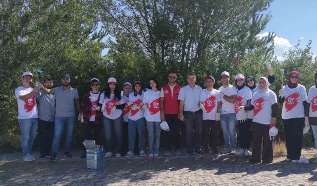 Gönüllüler Kazım Karabekir Stadyumu’nun çehresini değiştirdi