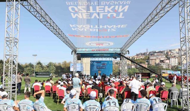 Kağıthane Belediyesi Sadabad Spor Sahası’nı yenileyerek hizmete açtı