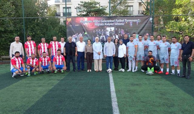 Kartal’da doktorlar ve hastane personeli, kalp sağlığı için sahaya çıktı