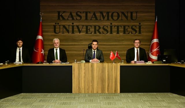 Kastamonu Üniversitesi’nde senato toplantısı gerçekleştirildi