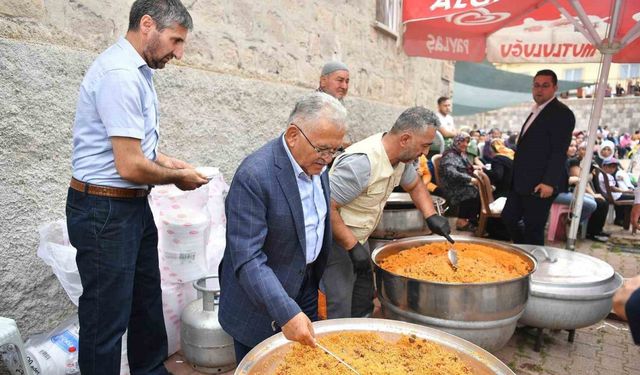 Kıranardı sakinleri, geleneksel pilav şenliğinde buluştu