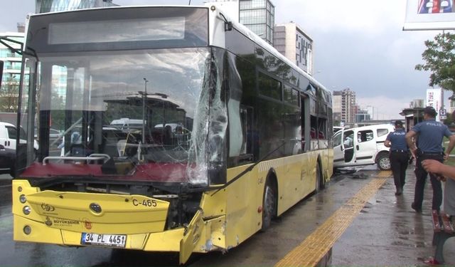 Maltepe’de İETT otobüsünün karıştığı zincirleme kaza: 4 yaralı