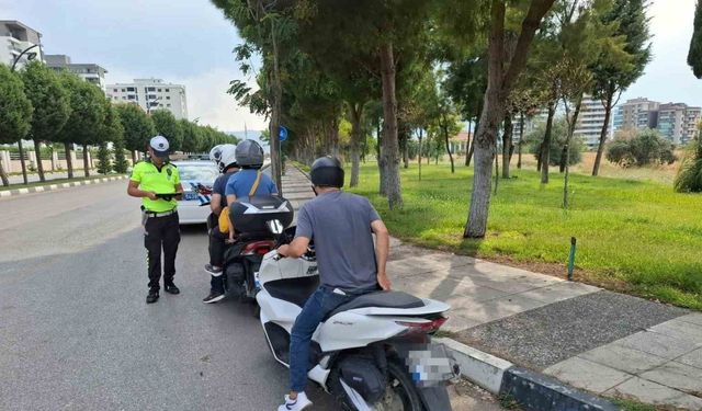 Manisa’da 35 motosiklet trafikten men edildi