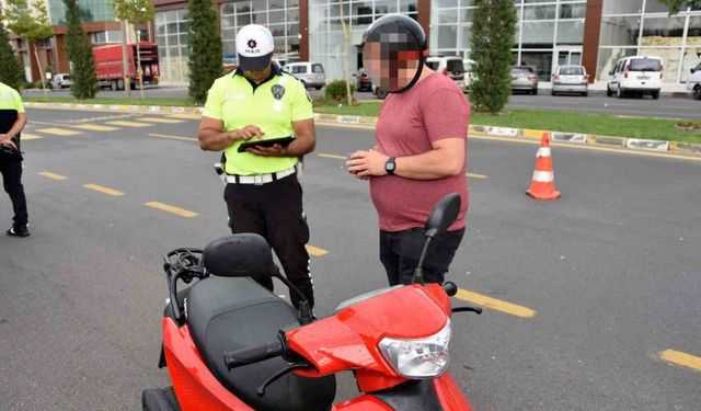 Nevşehir’de "motosiklet" uygulaması: 98 motosiklet sürücüne ceza