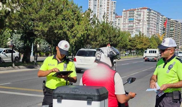 Niğde’de 1 ayda 750 motosiklet sürücüsü denetlendi, 60 motosiklet trafikten men edildi