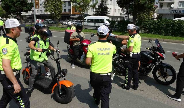 Ordu’da motosiklet sürücülerine denetim ve bilgilendirme