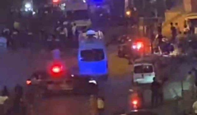 Pendik’te polis ekipleri ile kurye kafa kafaya çarpıştı: 3 yaralı