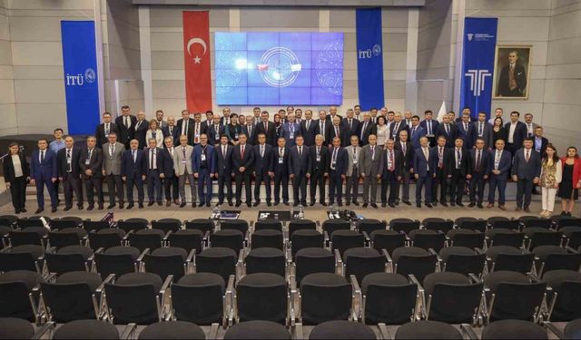 Rektör Hacımüftüoğlu, Türkiye-Özbekistan Eğitim Forumu’na katıldı