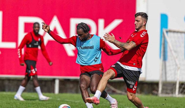 Samsunspor, ilk iç saha galibiyetine hazırlanıyor