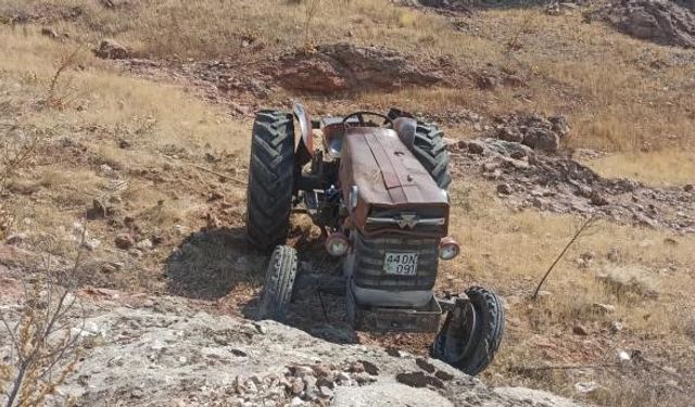 Şarampole devrilen traktörün sürücüsü öldü