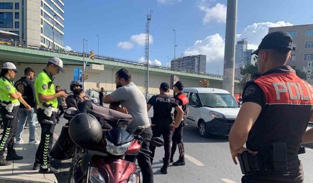 Şişli’de okul önü ve çevresinde polis denetimi