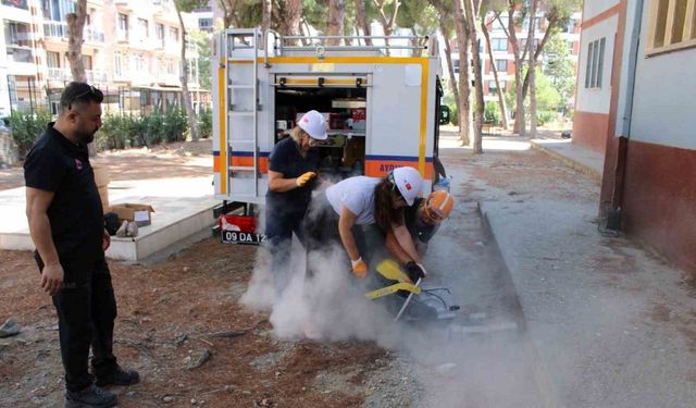 SÖTAK afetlere hazırlığa hız kesmeden devam ediyor