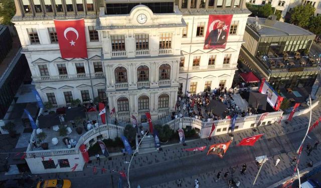 Tarihçi İlber Ortaylı Beyoğlu’nda düzenlenen “Avrupa Miras Günleri”ne konuk oldu