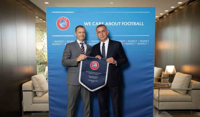 TFF Başkanı Hacıosmanoğlu, UEFA Başkanı Ceferin ile bir araya geldi