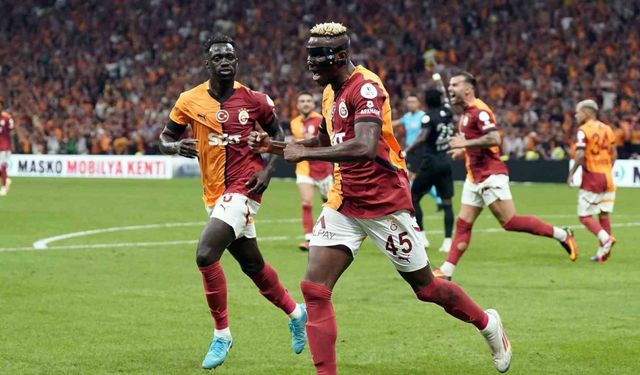 Trendyol Süper Lig: Galatasaray: 2 - Çaykur Rizespor:0 (İlk yarı)