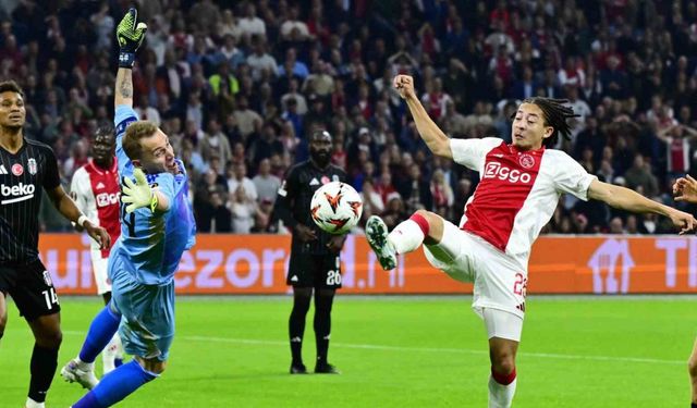 UEFA Avrupa Ligi: Ajax: 1 - Beşiktaş: 0 (İlk yarı)