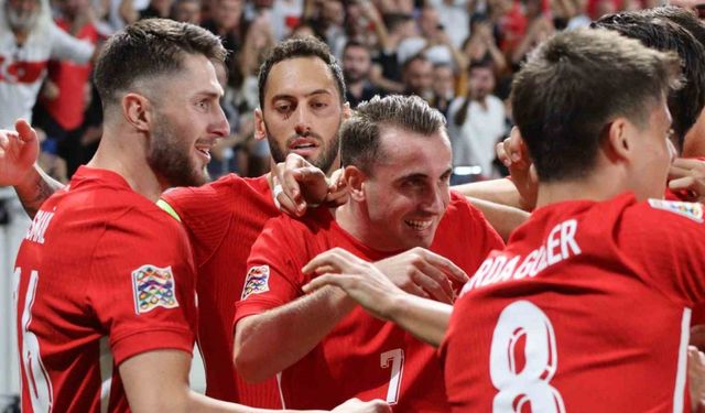 UEFA Uluslar Ligi: Türkiye: 1 - İzlanda: 1 (İlk yarı)