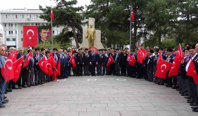 Van’da Gaziler Günü kutlandı