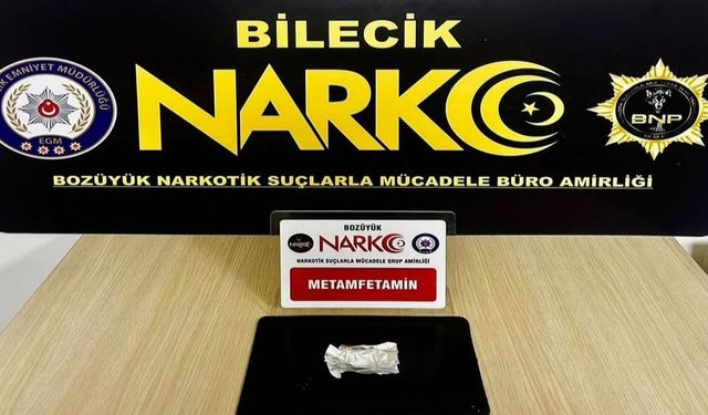 Bilecik'te şüphelilerin üzerinde uyuşturucu ele geçirildi