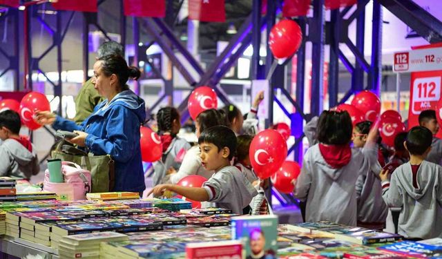 10.  Malatya Anadolu Kitap ve Kültür Fuarı yoğun katılımla devam ediyor