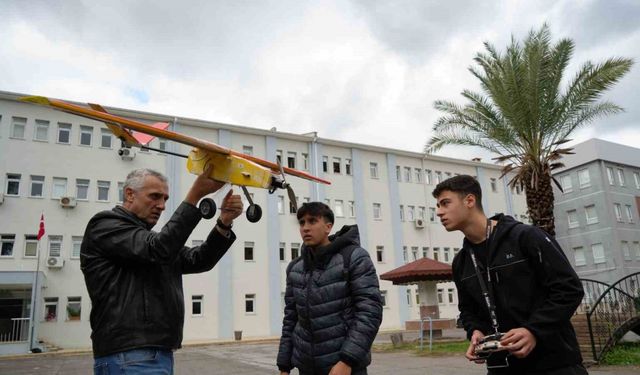 Atakum Mesleki ve Teknik Lisesi, 17 ülkenin katıldığı yarışmada 2. oldu