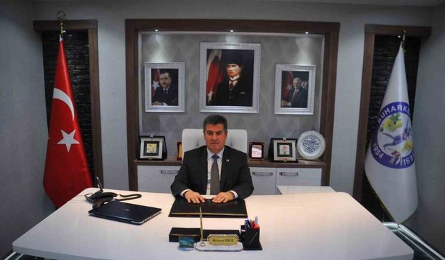 Başkan Erol: “Bağımsızlığın simgesi Cumhuriyetimizi daima yaşatacağız”