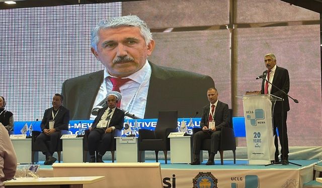 Başkan Hallaç, UCLG-MEWA Toplantısında Kentsel Ulaşımın Geleceğini ele aldı