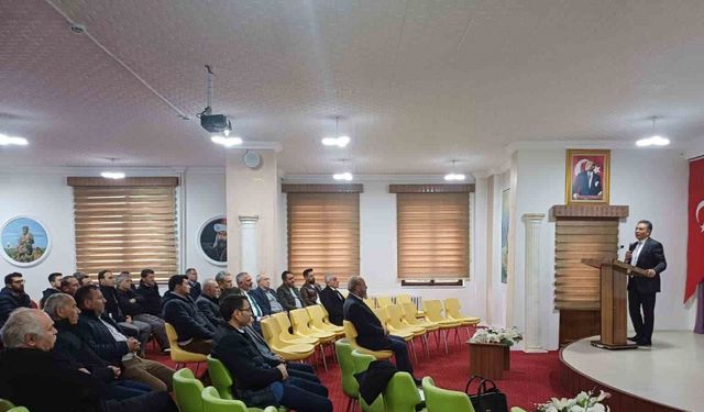 Bayburt’ta okul müdürlerine bilim fuarlarıyla ilgili bilgilendirme yapıldı