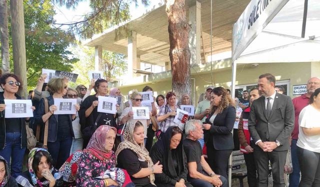 Cenazede ’Sıla bizim kızımız’ pankartları açıldı