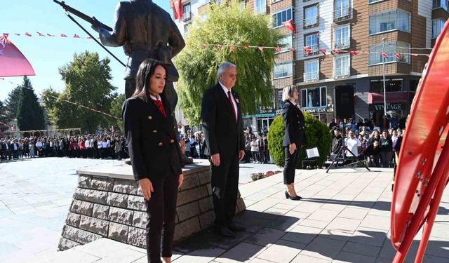 Cumhuriyet’in 101. yaşı Bozüyük’te çeşitli etkinliklerle kutlanıyor