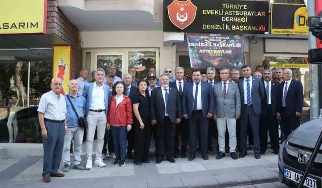 Denizli’de astsubaylar, 17 Ekim Astsubaylar Günü’nü kutladı