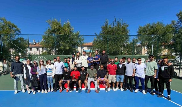 Doğu ve Güneydoğu Anadolu Tenis Ligi Erzincan’da