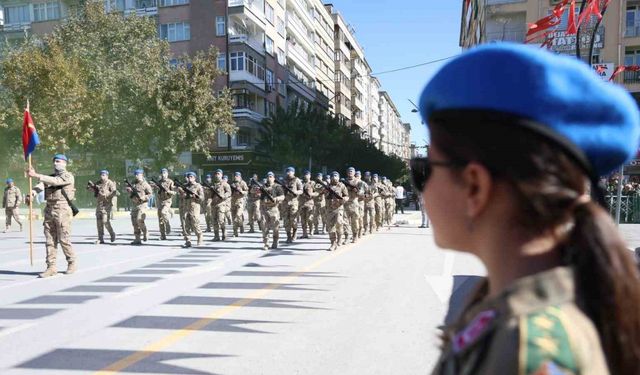 Elazığ’da Cumhuriyet’in 101. yılı coşkuyla kutlandı