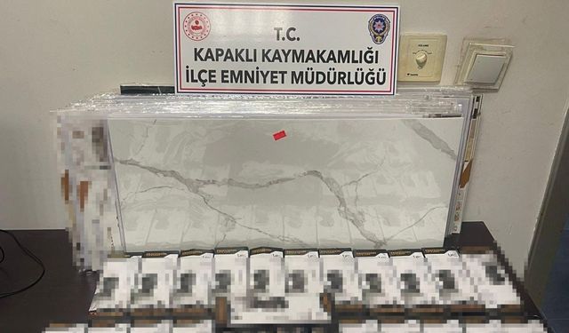 Hırsız, çaldığı malzemeleri polise teslim etti