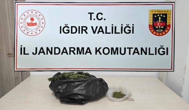 Iğdır İl Jandarma Komutanlığı’ndan kaçakçılık operasyonu: Uyuşturucu madde ele geçirildi