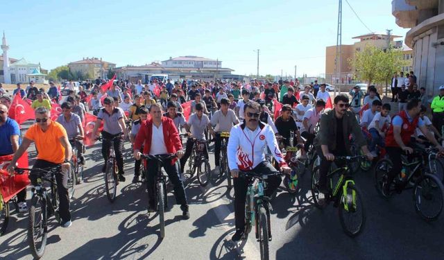 Kahta’da Avrupa Spor Haftası kapsamında bisiklet etkinliği düzenlendi